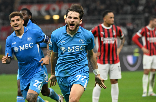 Napoli je u gostima pobijedio Milan s 2:0, a Rossoneri nisu mogli sakriti bodovni zaostatak